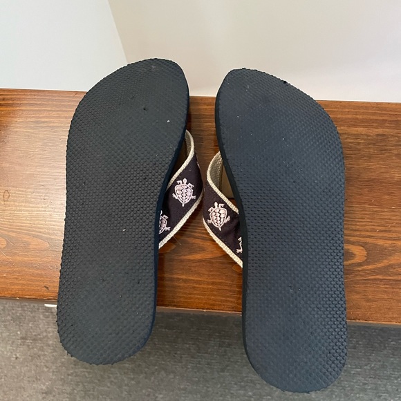 J Crew turtle flip flops size 7 - Picture 6 of 7